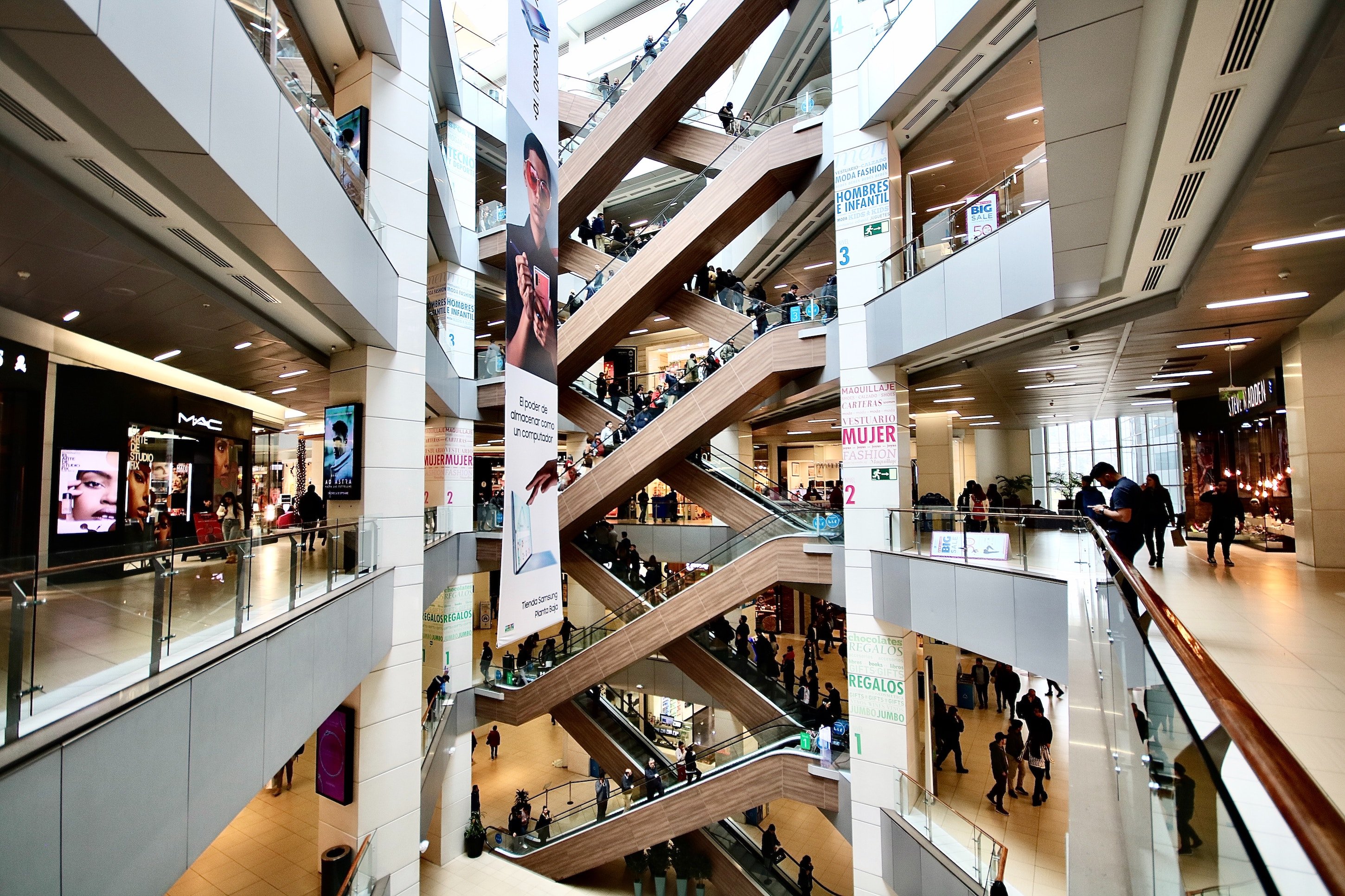 Shopping in Toronto